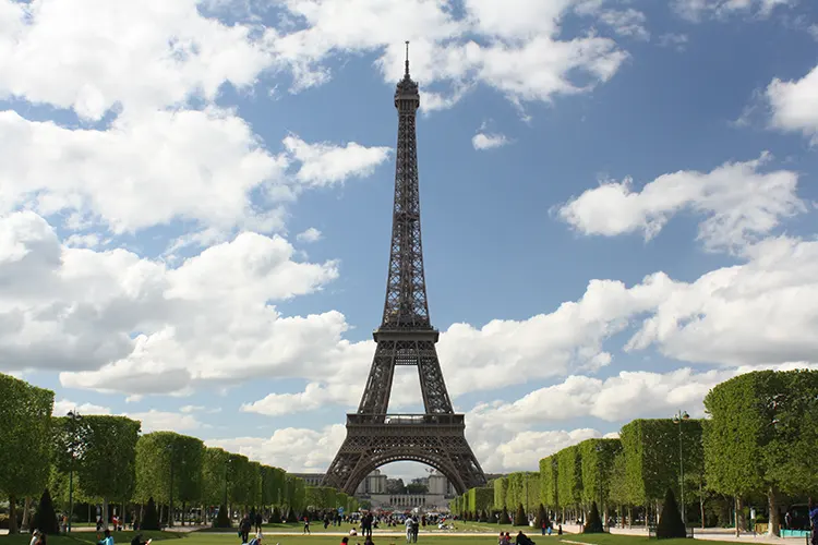 Eiffel Tower Group Ticket Policy Blog